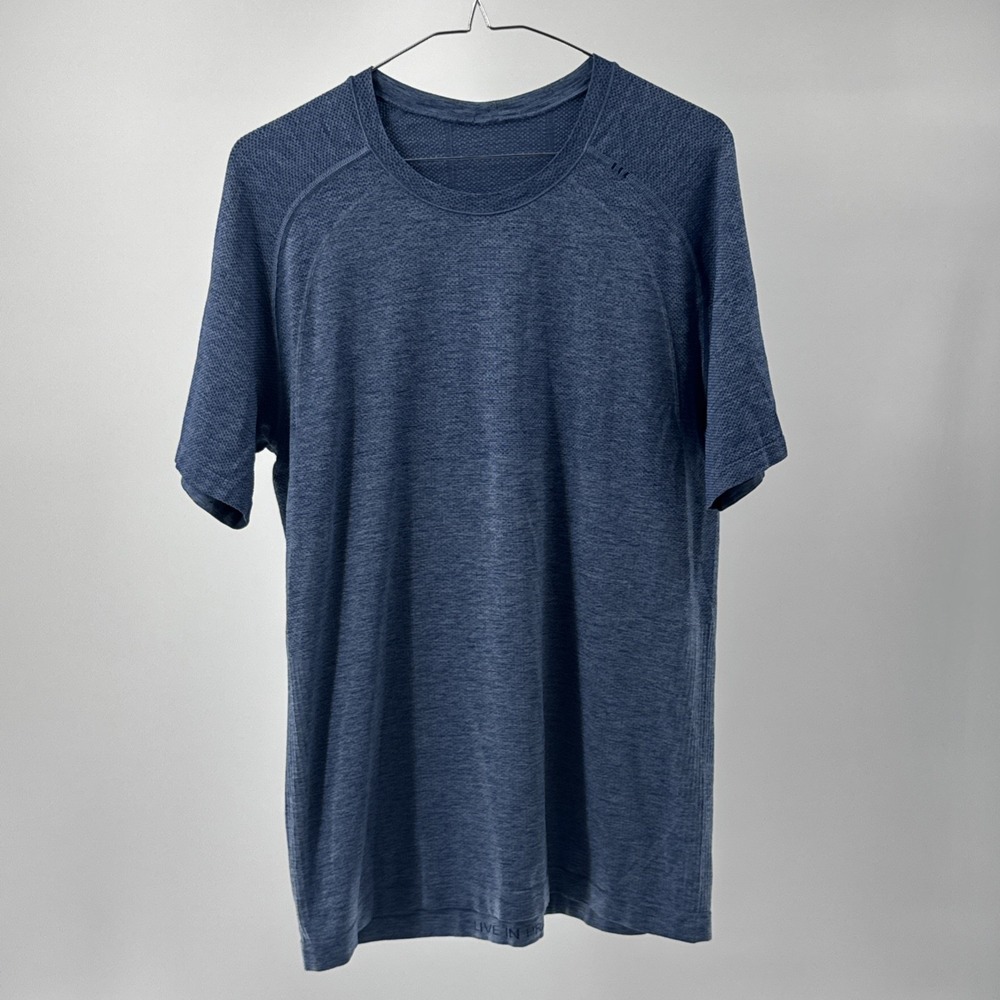 Lululemon Men's MEDIUM Metal Vent Tech Shirt Live In Practice Blue Size M